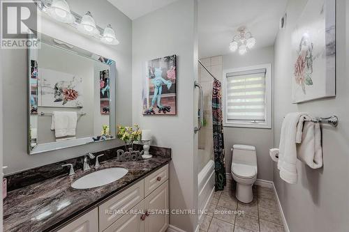 7568 Marden Road, Guelph/Eramosa, ON - Indoor Photo Showing Bathroom