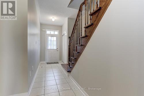 110 Lahore Crescent, Markham, ON - Indoor Photo Showing Other Room