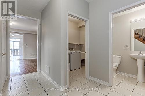 110 Lahore Crescent, Markham, ON - Indoor Photo Showing Other Room