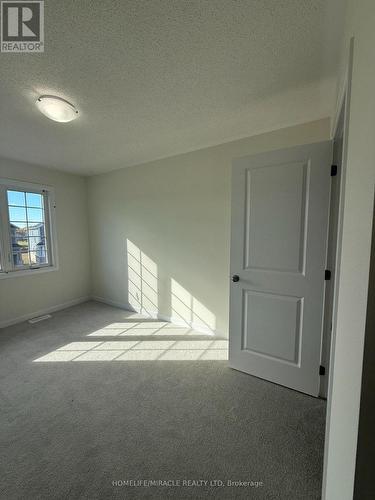 65 Golf Links Drive, Loyalist, ON - Indoor Photo Showing Other Room