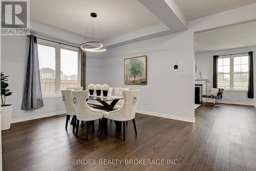 12 Steed Court, Cambridge, ON - Indoor Photo Showing Dining Room