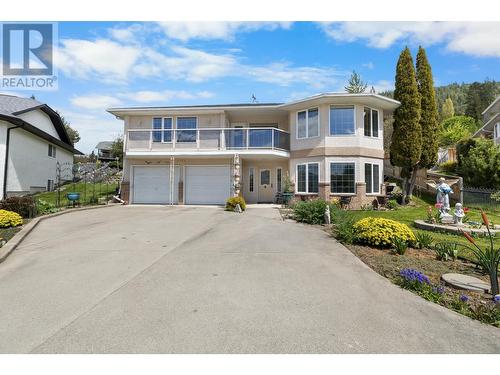 1116 Westridge Street, Creston, BC - Outdoor With Facade