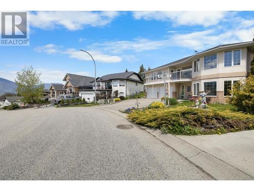 1116 Westridge Street, Creston, BC - Outdoor With Facade