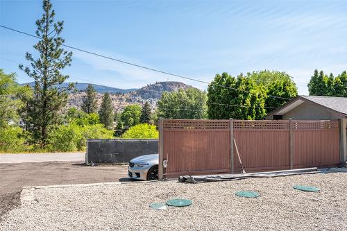 1400 Green Lake Road, Okanagan Falls, BC - Outdoor