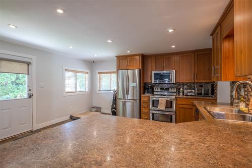 1400 Green Lake Road, Okanagan Falls, BC - Indoor Photo Showing Kitchen With Double Sink