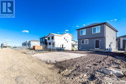 216 Corner Glen Avenue Ne, Calgary, AB 