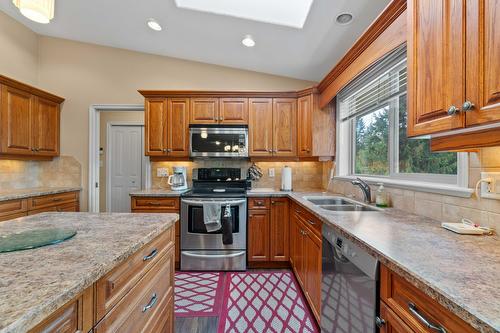 3311 Mcbride Road, Blind Bay, BC - Indoor Photo Showing Kitchen With Double Sink