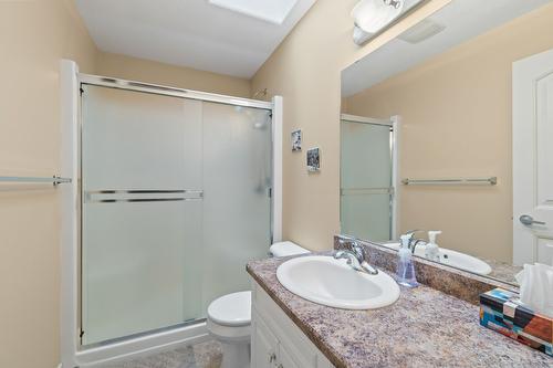 3311 Mcbride Road, Blind Bay, BC - Indoor Photo Showing Bathroom