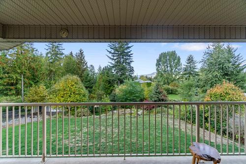 3311 Mcbride Road, Blind Bay, BC - Outdoor