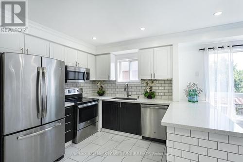 43 - 1867 Kingston Road, Pickering, ON - Indoor Photo Showing Kitchen With Stainless Steel Kitchen With Upgraded Kitchen