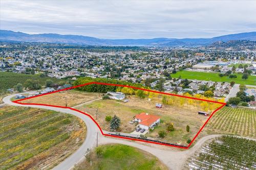 848 Webster Road, Kelowna, BC - Outdoor With View