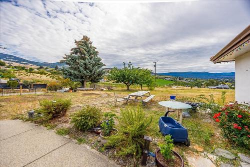 848 Webster Road, Kelowna, BC - Outdoor With View