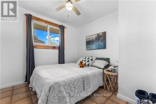 537 Almira Street, Pembroke, ON - Indoor Photo Showing Bedroom