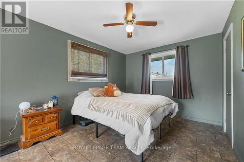 537 Almira Street, Pembroke, ON - Indoor Photo Showing Bedroom