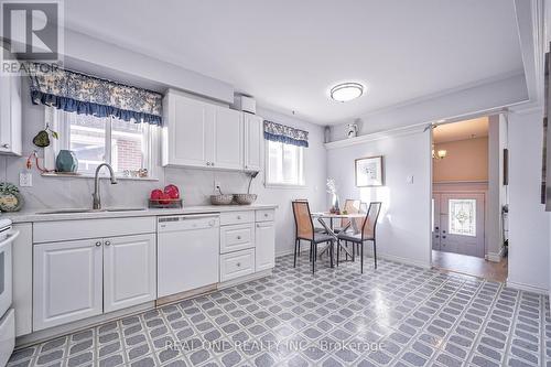 183 Edmonton Drive, Toronto, ON - Indoor Photo Showing Kitchen