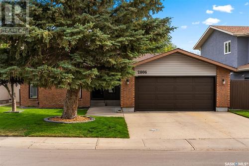 2806 Staples Bay E, Regina, SK - Outdoor