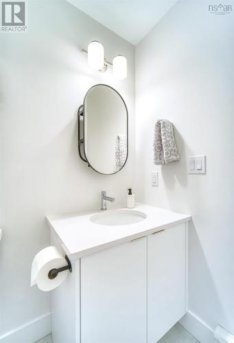 186 Nadia Drive, Dartmouth, NS - Indoor Photo Showing Bathroom