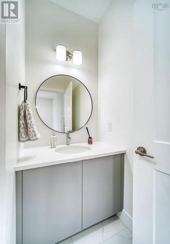 186 Nadia Drive, Dartmouth, NS - Indoor Photo Showing Bathroom