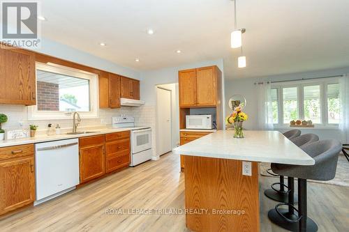 11 Gustin Place, St. Thomas, ON - Indoor Photo Showing Kitchen