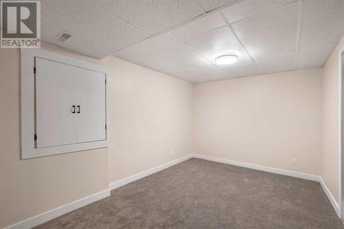 135 Mt Apex Crescent Se, Calgary, AB - Indoor Photo Showing Other Room