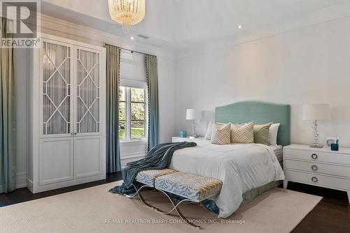 11 Ridgewood Road, Toronto, ON - Indoor Photo Showing Bedroom