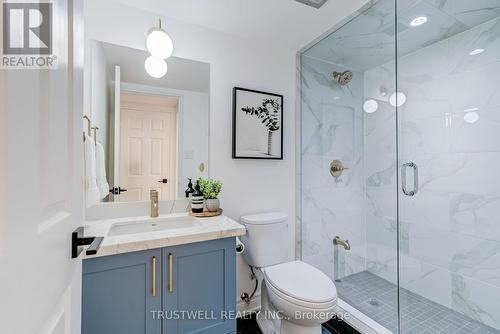 1102 - 280 Simcoe Street, Toronto, ON - Indoor Photo Showing Bathroom