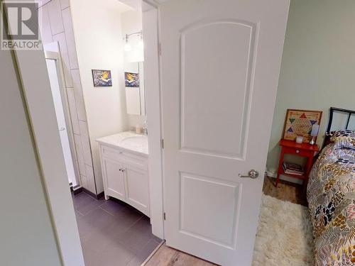 1-6730 Cranberry Street, Powell River, BC - Indoor Photo Showing Bathroom