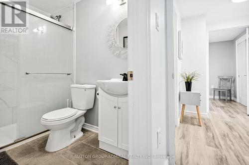 93 Hadden Crescent, Barrie, ON - Indoor Photo Showing Bathroom