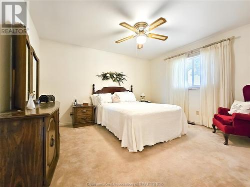 8 Lancefield Place, Chatham, ON - Indoor Photo Showing Bedroom