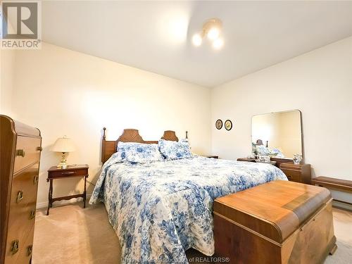 8 Lancefield Place, Chatham, ON - Indoor Photo Showing Bedroom