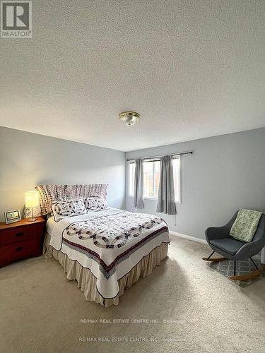 1411 Duval Drive, Mississauga, ON - Indoor Photo Showing Bedroom