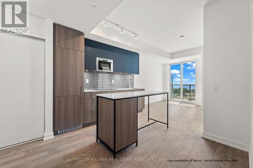 1210 - 220 Missinnihe Way, Mississauga, ON - Indoor Photo Showing Kitchen