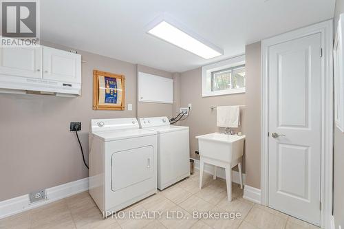 6 Staveley Crescent, Brampton, ON - Indoor Photo Showing Laundry Room