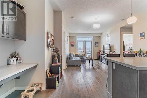 411, 2300 Evanston Square Nw, Calgary, AB 