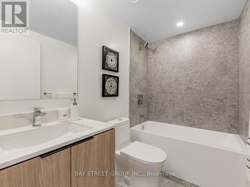 1109 - 82 Dalhousie Street, Toronto, ON - Indoor Photo Showing Bathroom