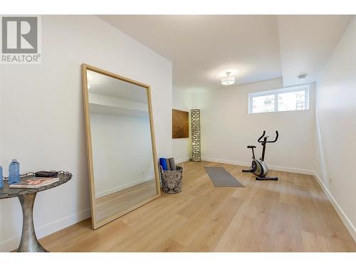 10198 Beacon Hill Drive, Lake Country, BC - Indoor Photo Showing Gym Room