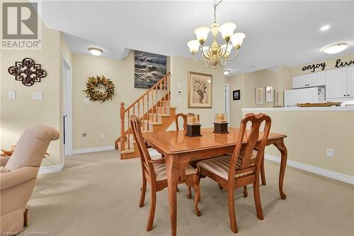 69 Mapleleaf Trail, Glanbrook, ON - Indoor Photo Showing Dining Room