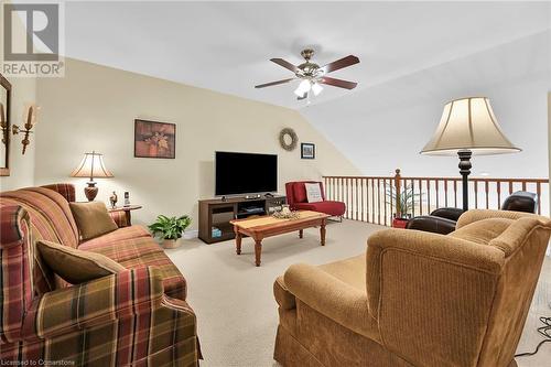 69 Mapleleaf Trail, Glanbrook, ON - Indoor