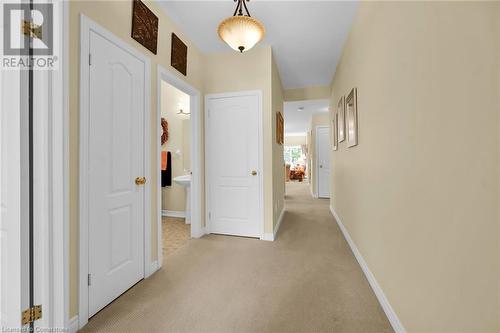 69 Mapleleaf Trail, Glanbrook, ON - Indoor Photo Showing Other Room