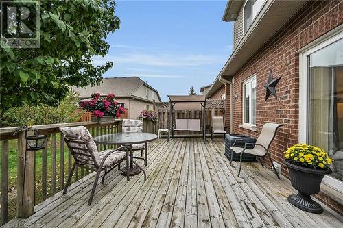 69 Mapleleaf Trail, Glanbrook, ON - Outdoor With Deck Patio Veranda With Exterior