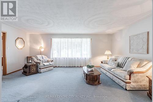 387 John Street S, Aylmer (Ay), ON - Indoor Photo Showing Living Room