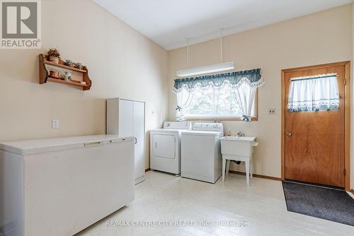 387 John Street S, Aylmer (Ay), ON - Indoor Photo Showing Laundry Room