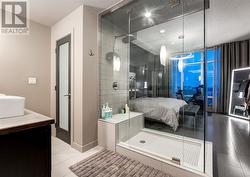 Room for 2 in that shower! - 