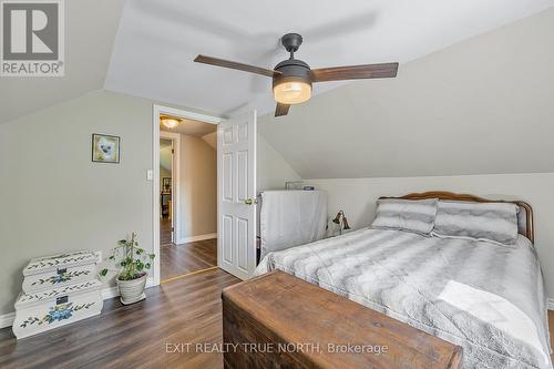 2808 Perry Avenue, Ramara, ON - Indoor Photo Showing Bedroom