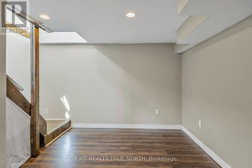 2808 Perry Avenue, Ramara, ON - Indoor Photo Showing Other Room