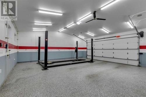 Oversized dream garage - 2518 20 Street Sw, Calgary, AB 