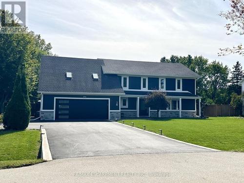 16 Noble Kirk Drive, Hamilton, ON 