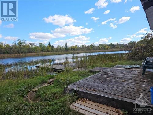 24 Lockview Lane, Merrickville, ON - Outdoor With Body Of Water With View