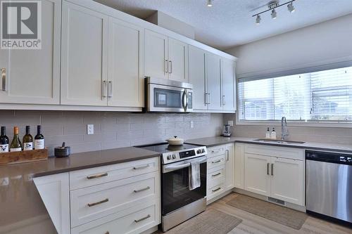 428 Nolan Hill Boulevard Nw, Calgary, AB 