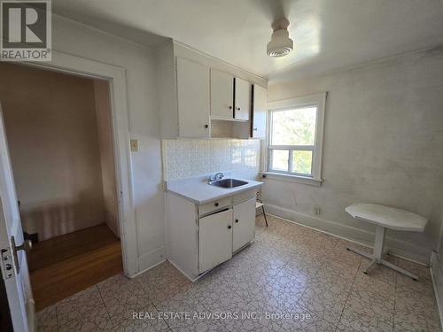 2 Ashbury Avenue, Toronto, ON - Indoor Photo Showing Kitchen